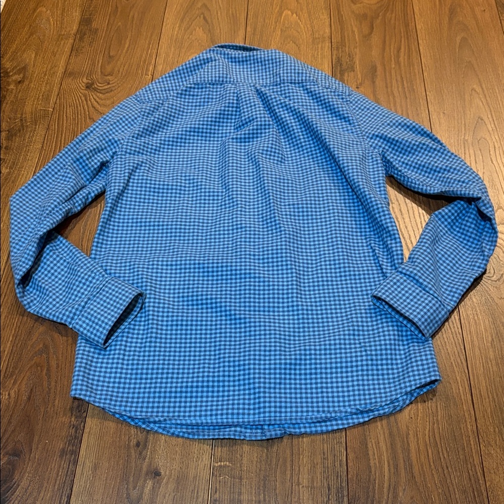 Vineyard Vines Blue Gingham Boys Flannel Shirt - Picture 7 of 9
